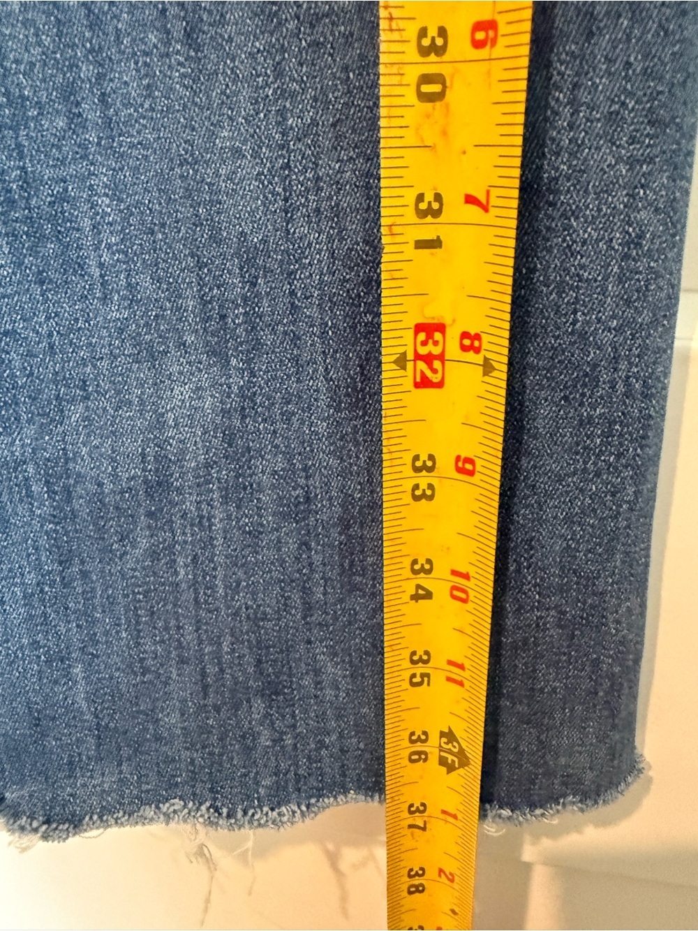 MOTHER The Hustler Ankle Chew Distressed Flare Jeans Size 25 - Picture 7 of 11